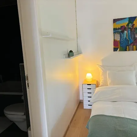Superbe 2 Chambre A Coucher *
